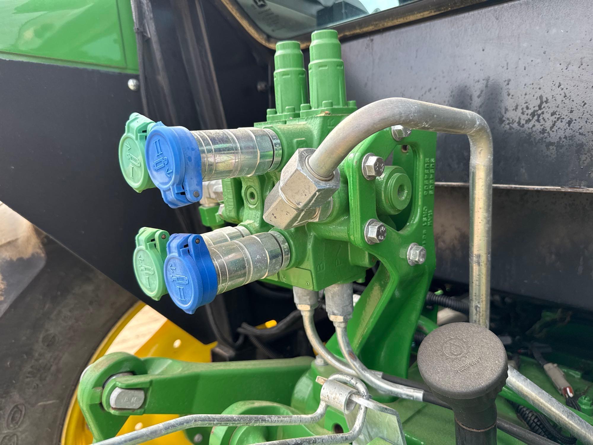 John Deere 5100E