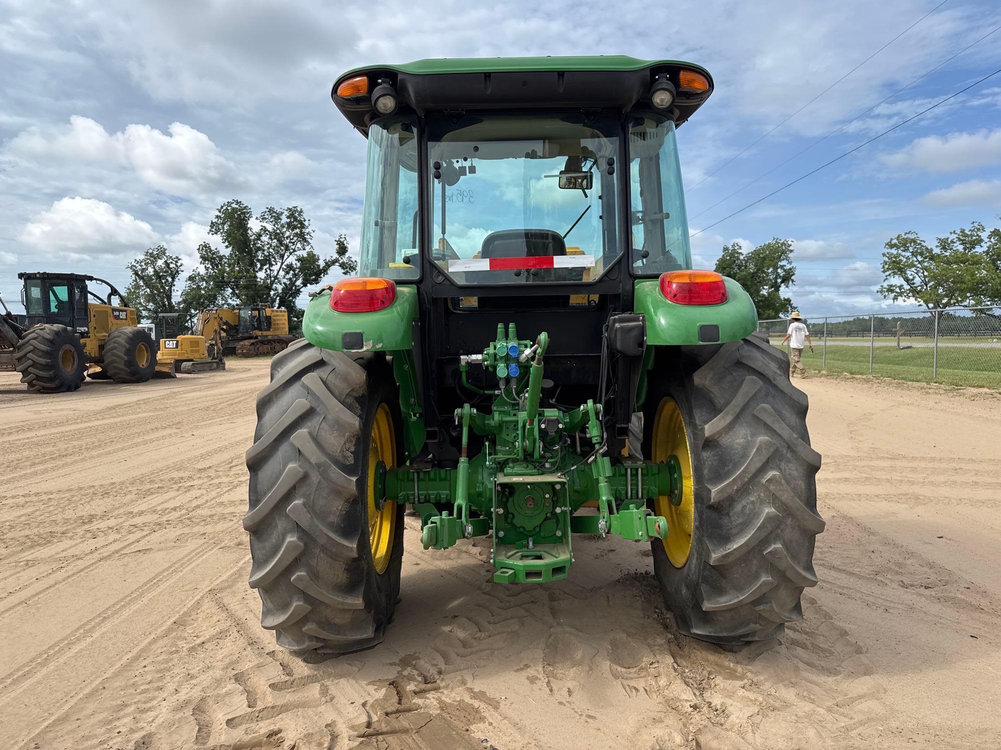 John Deere 5100E