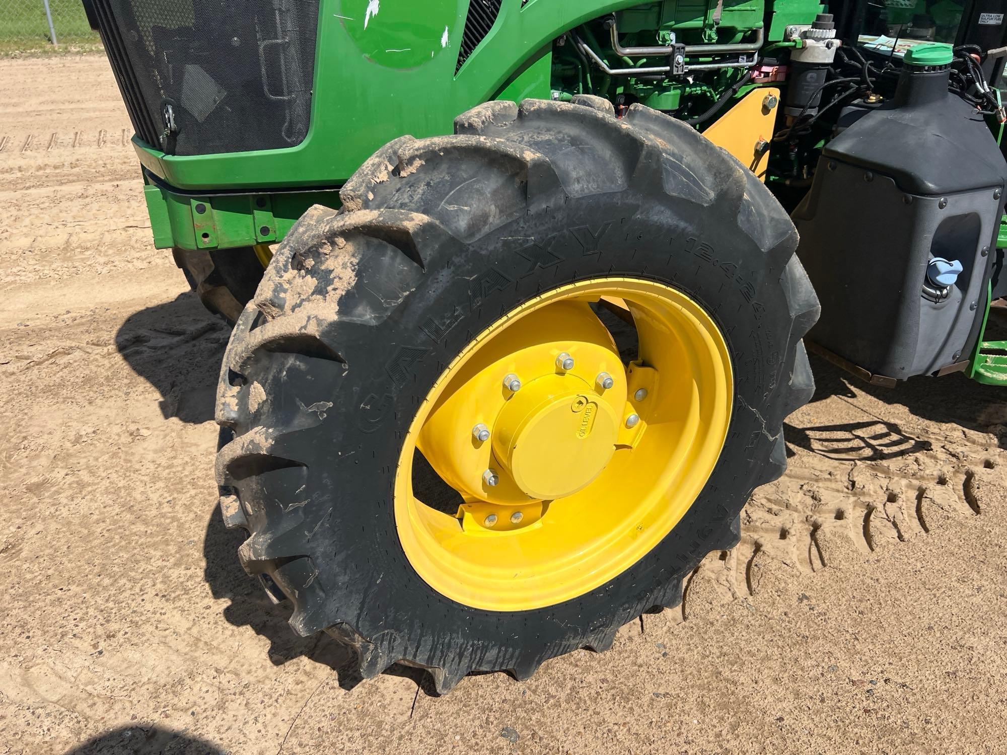 John Deere 5100E