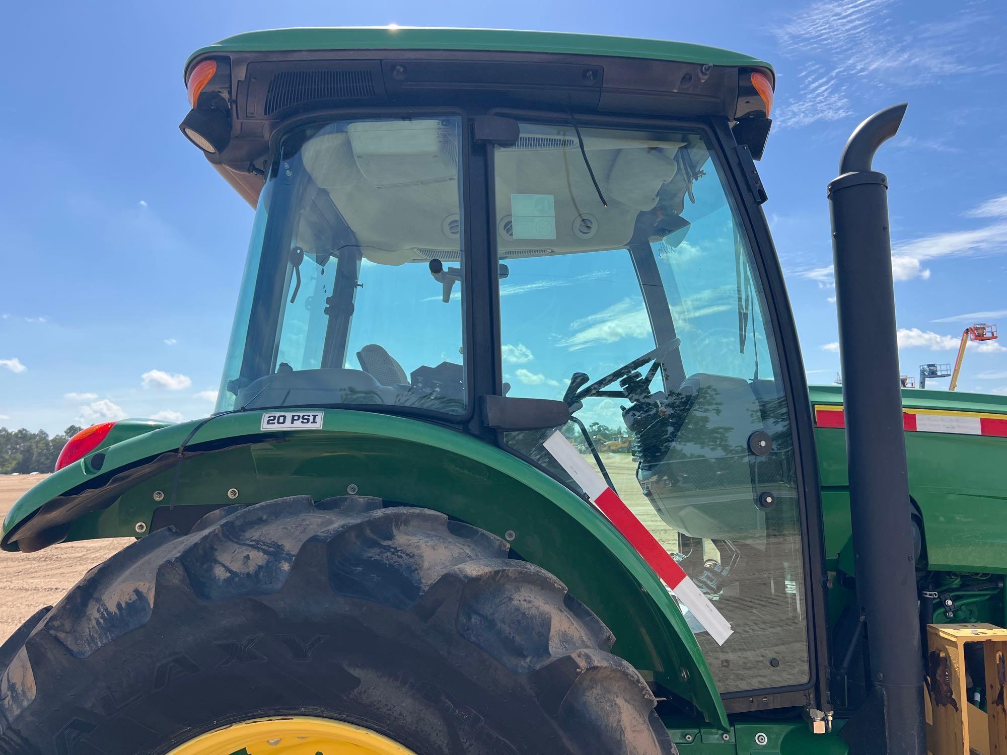 John Deere 5100E