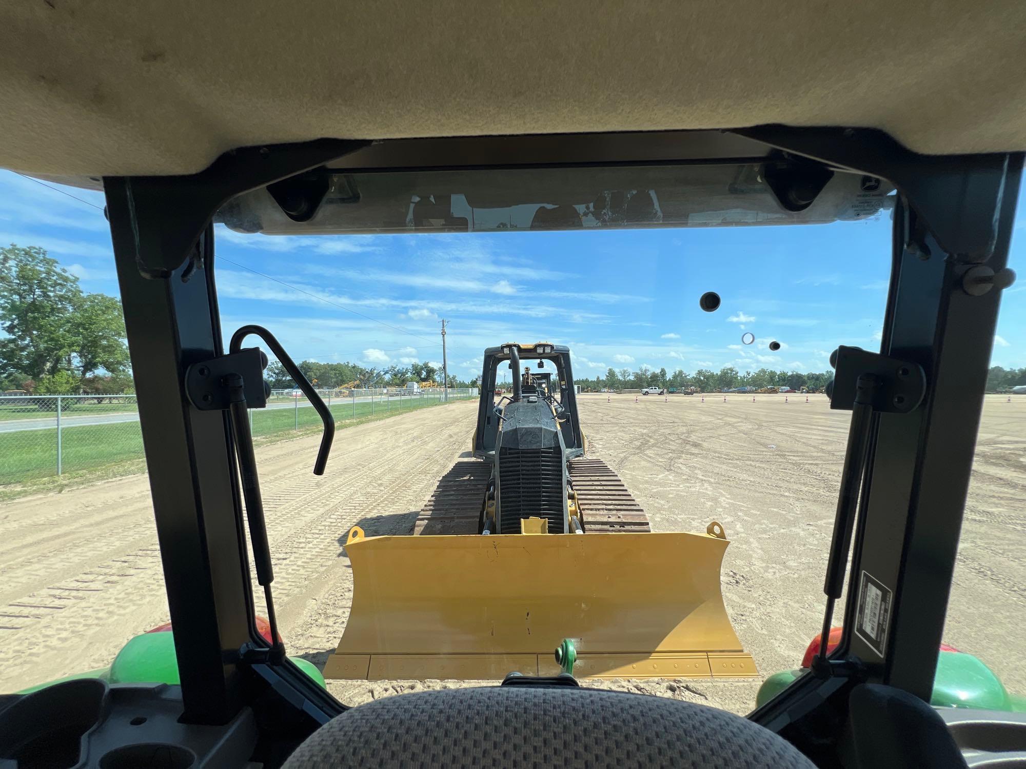John Deere 5100E