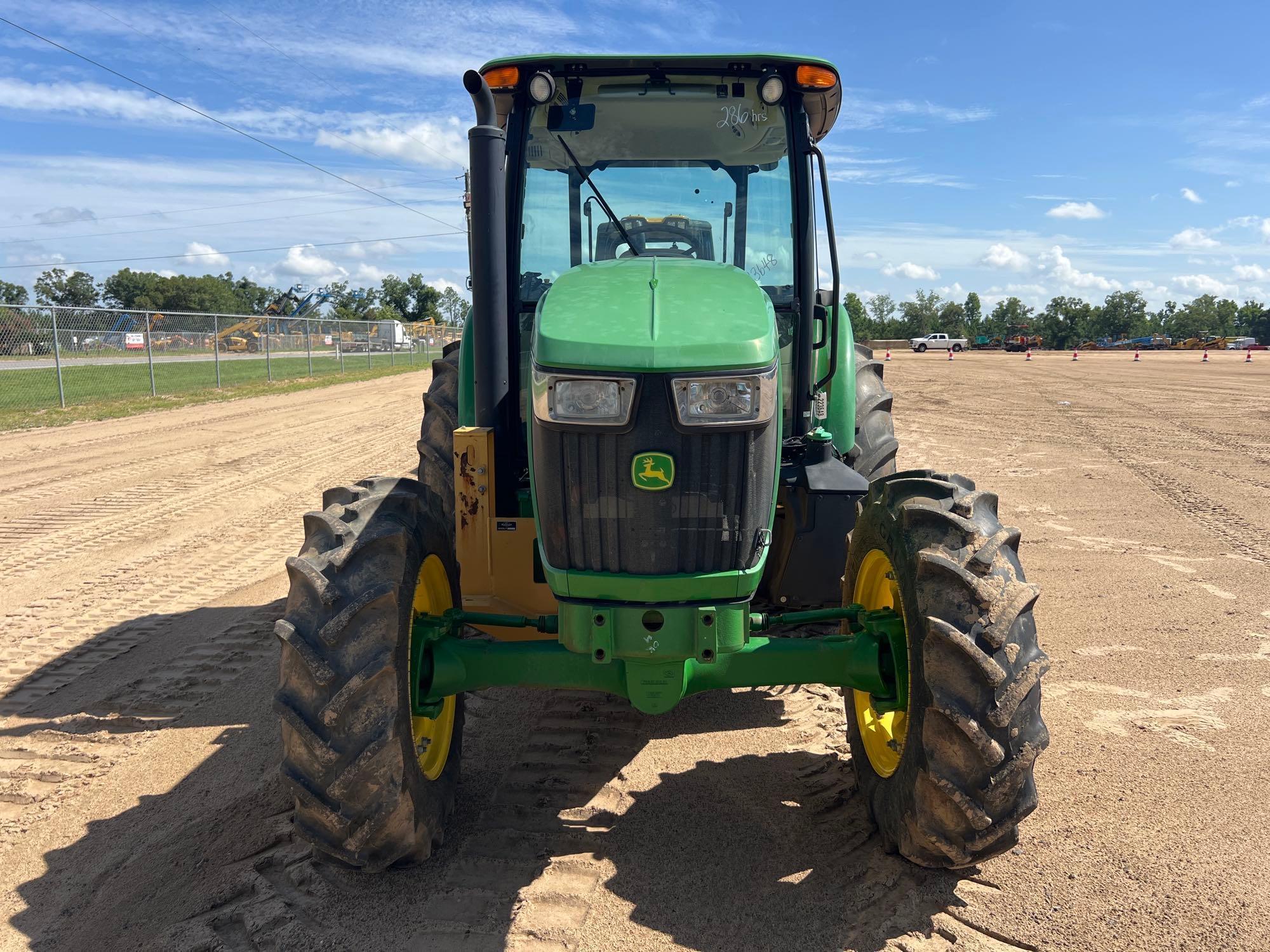 John Deere 5100E