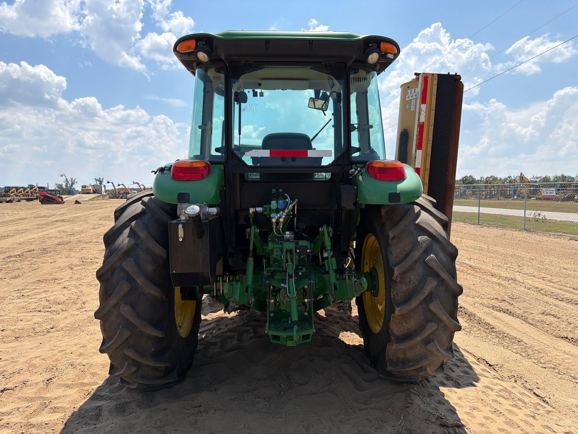 John Deere 5100E