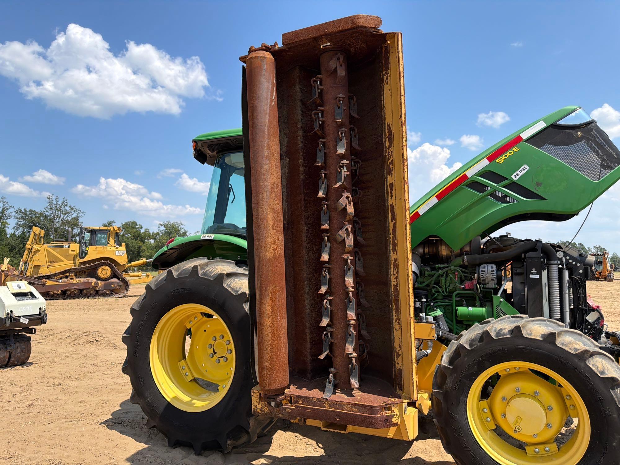 John Deere 5100E