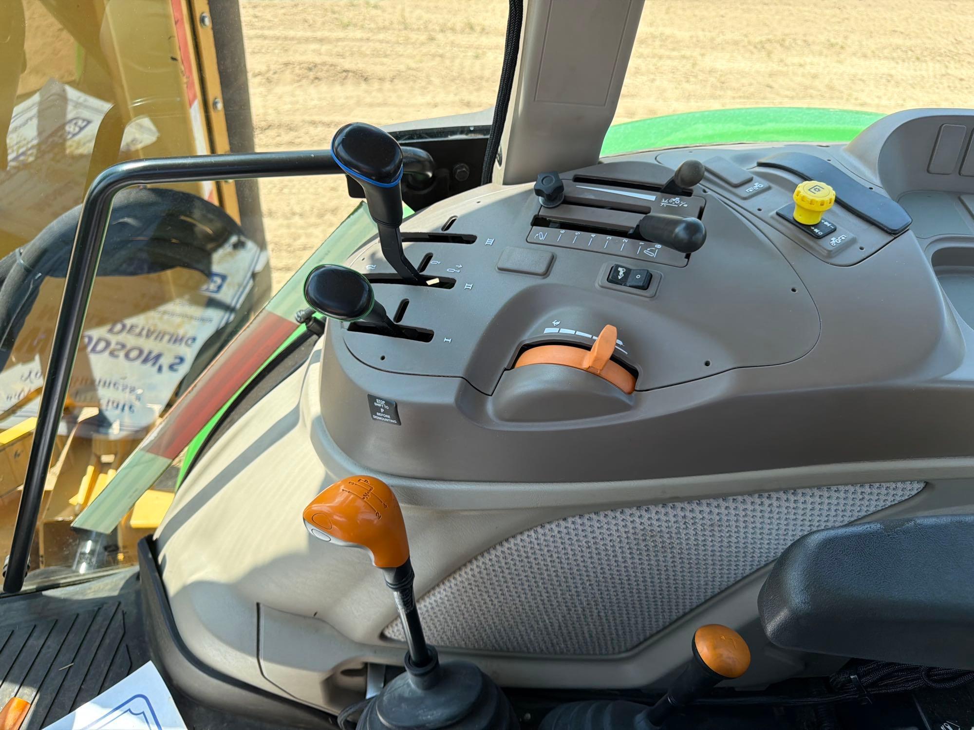 John Deere 5100E