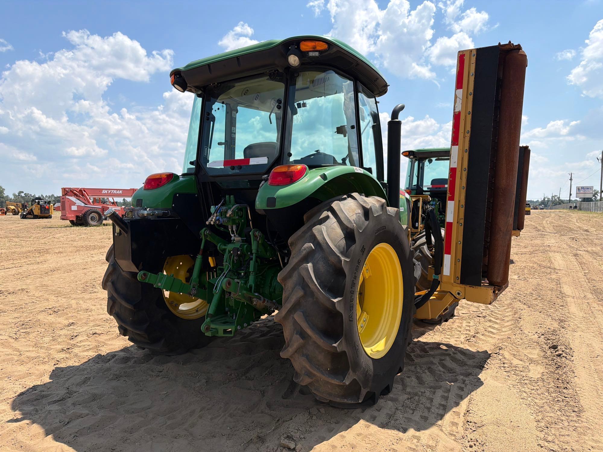 John Deere 5100E