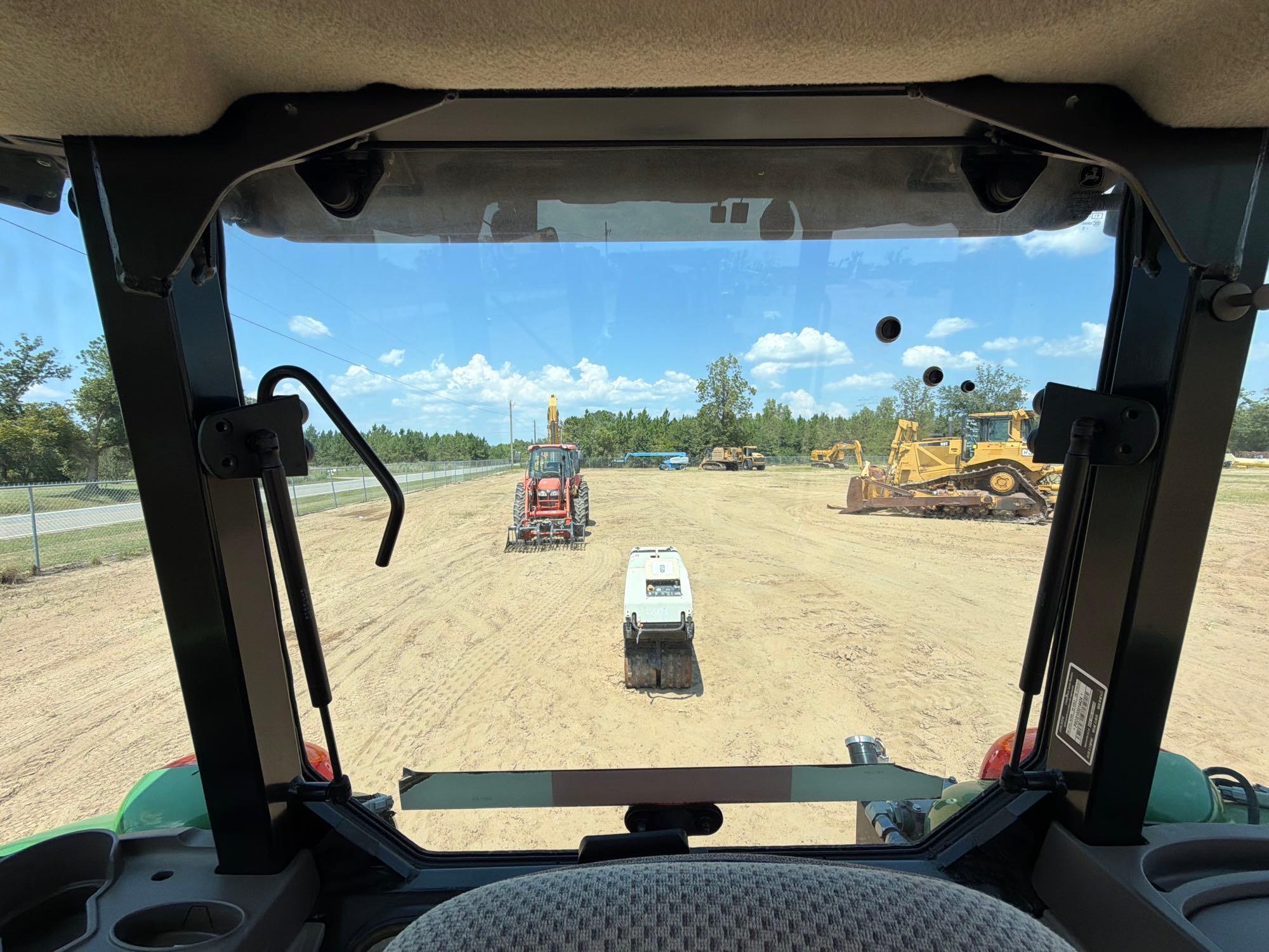 John Deere 5100E