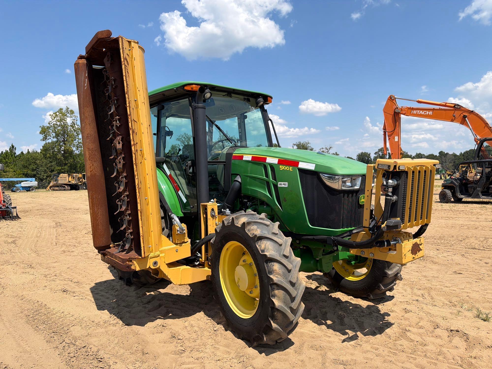John Deere 5100E