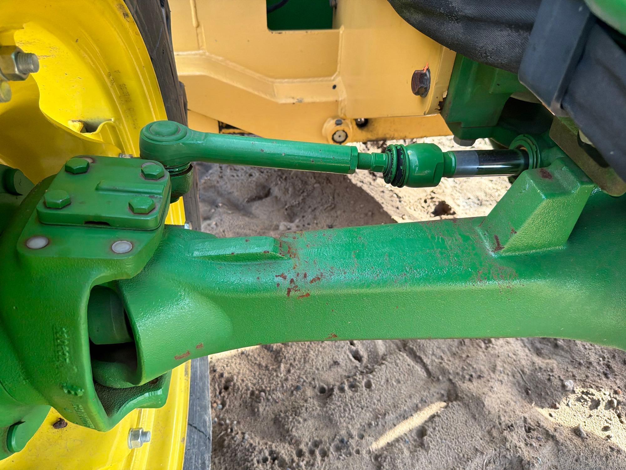 John Deere 5100E