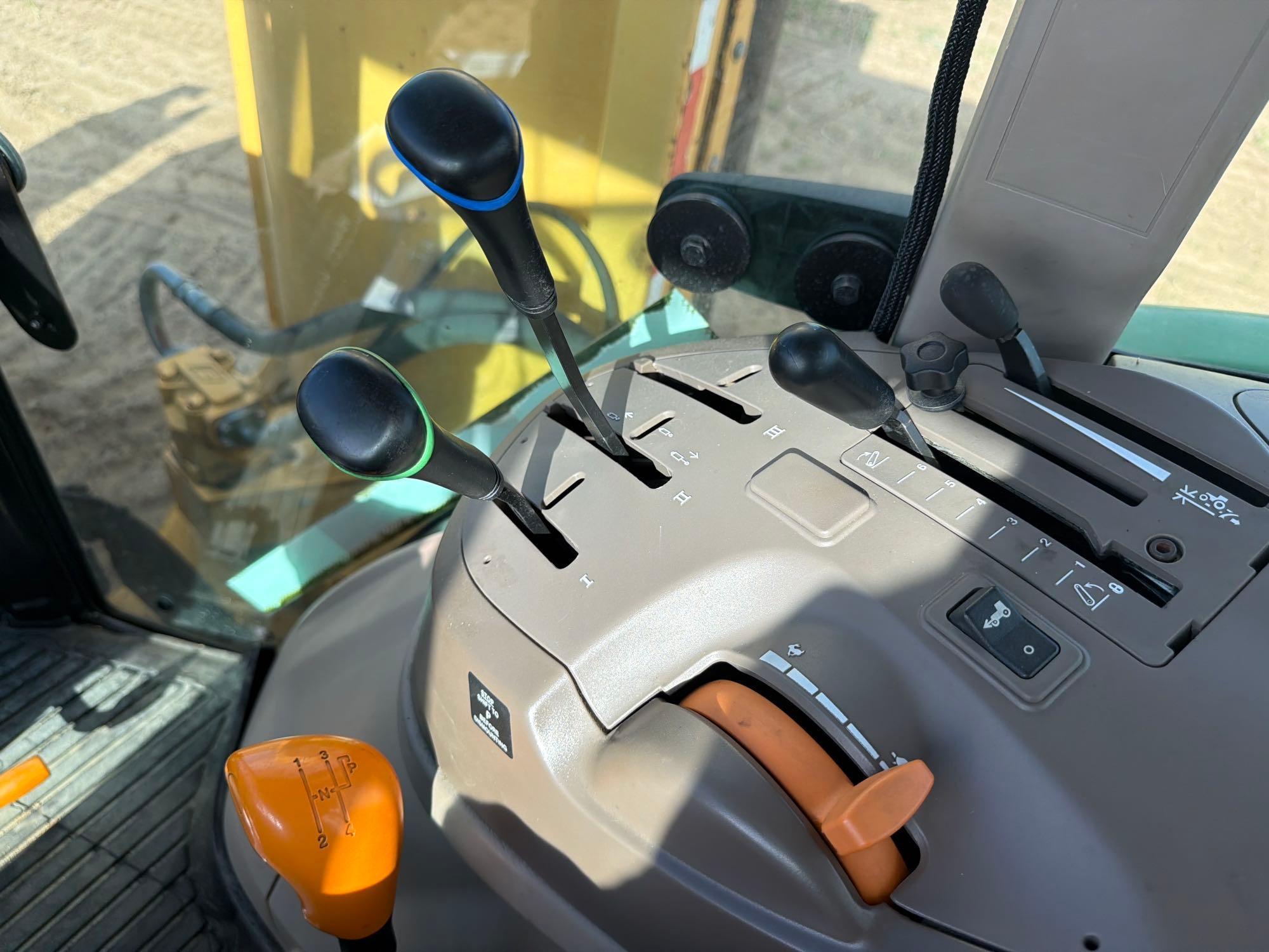 John Deere 5100E