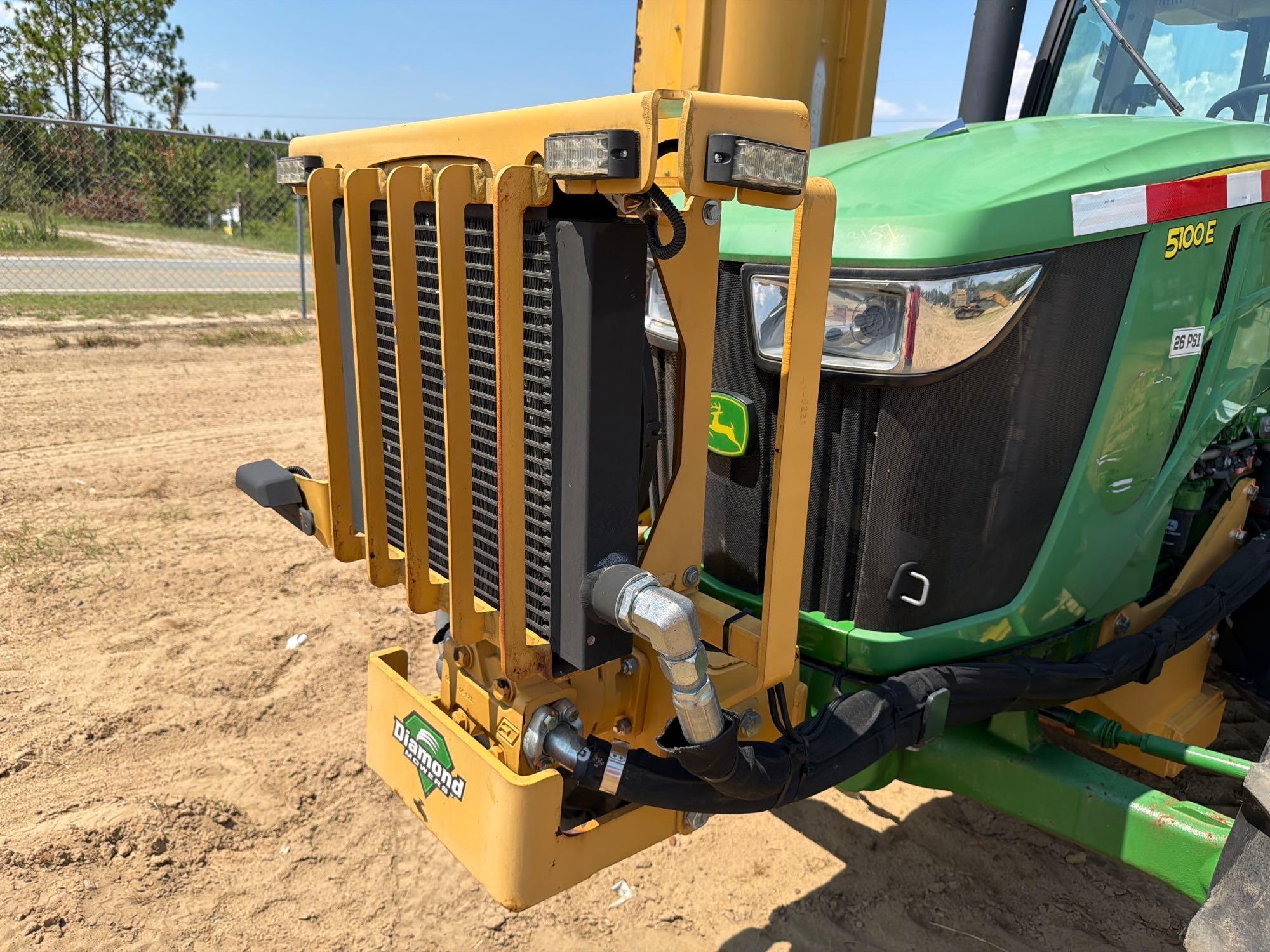 John Deere 5100E