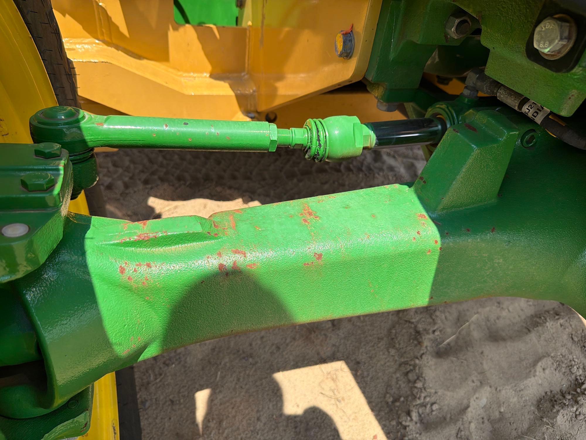 John Deere 5100E