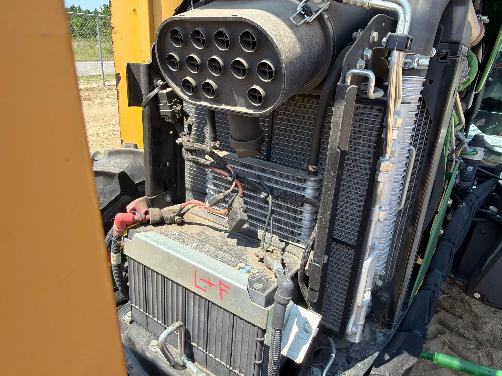 John Deere 5100E
