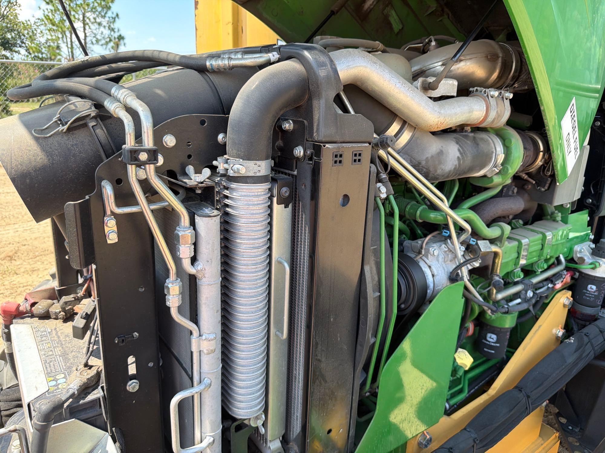John Deere 5100E