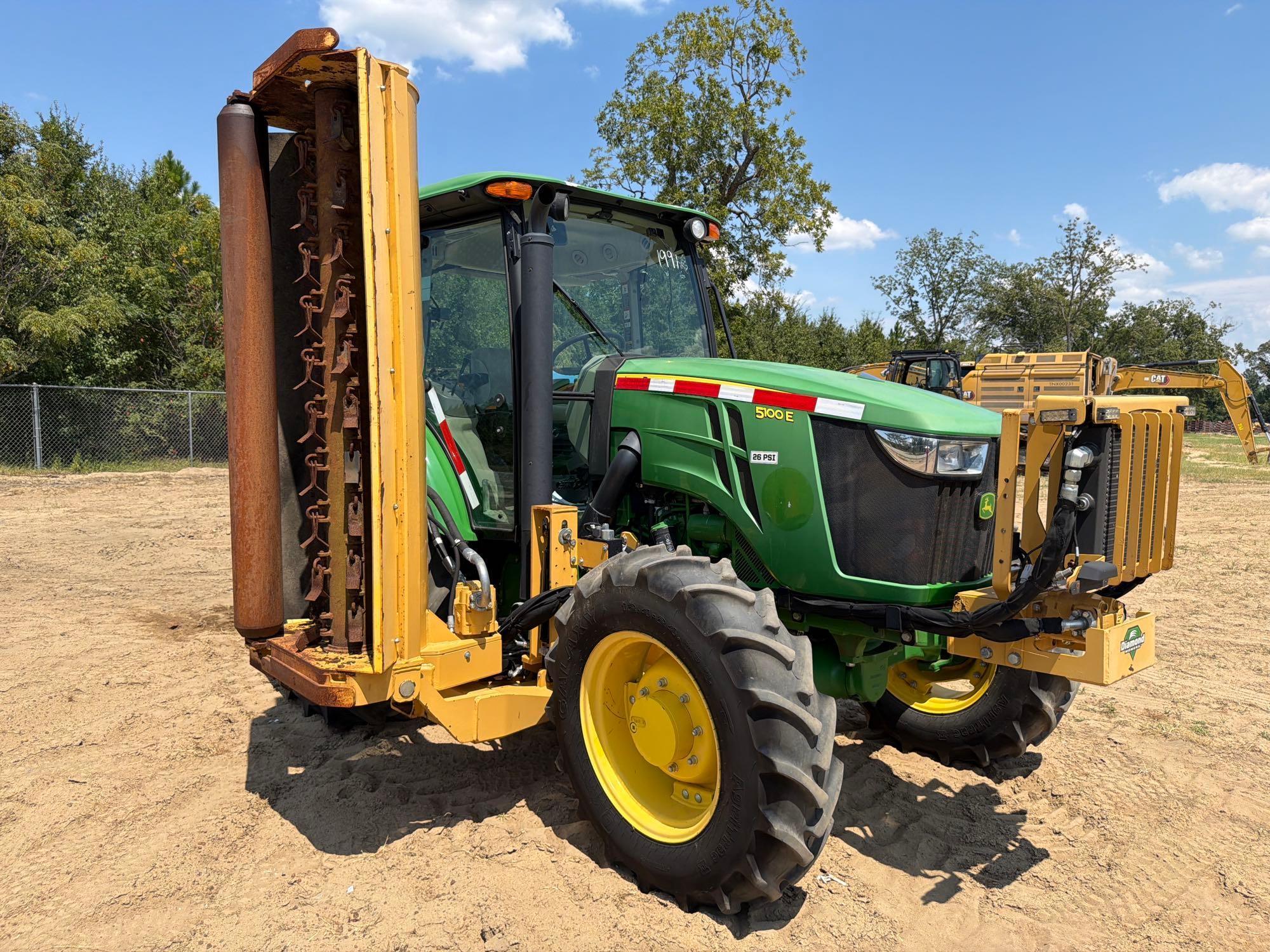 John Deere 5100E