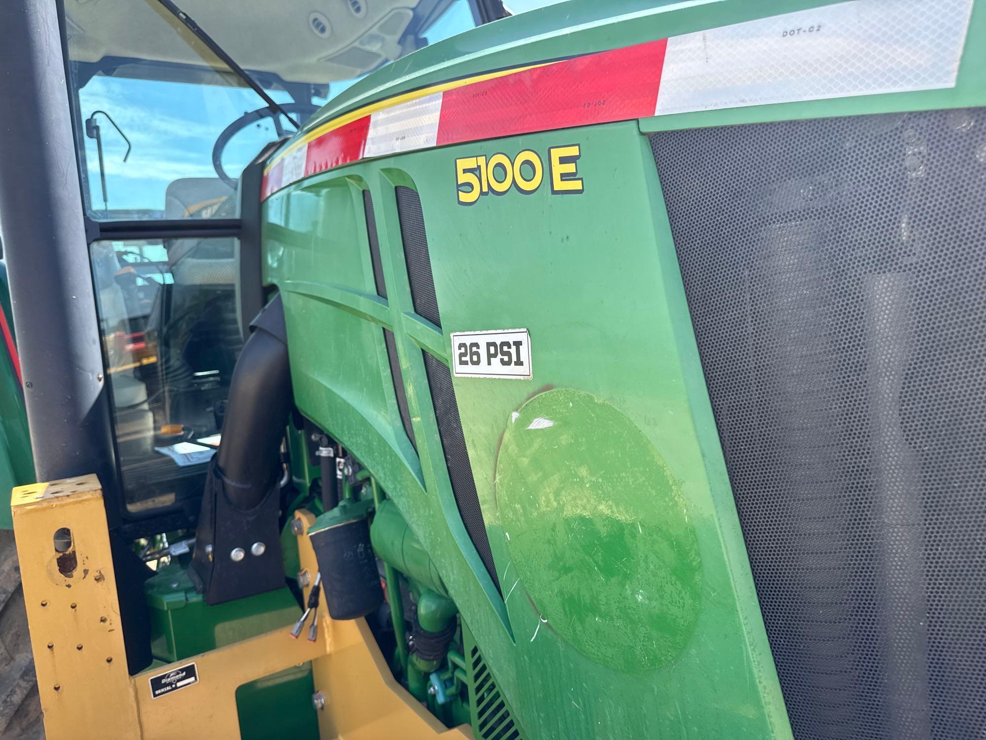 John Deere 5100E