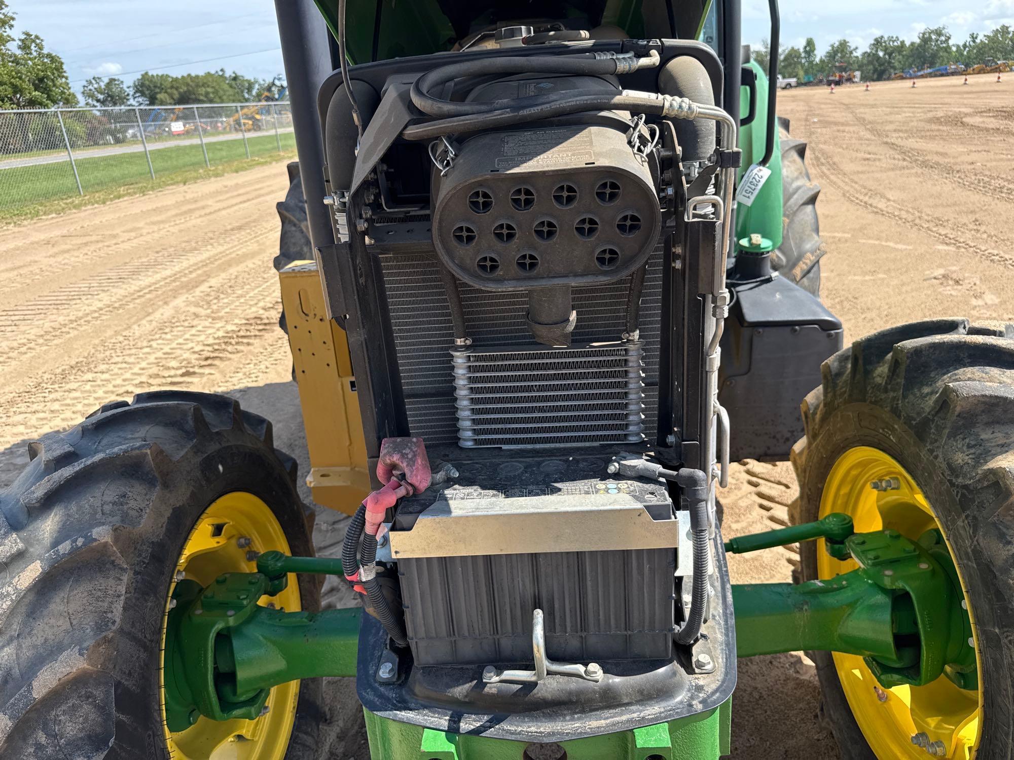 John Deere 5100E