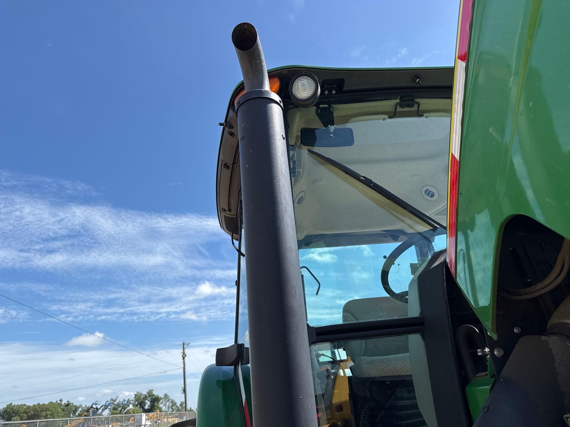 John Deere 5100E