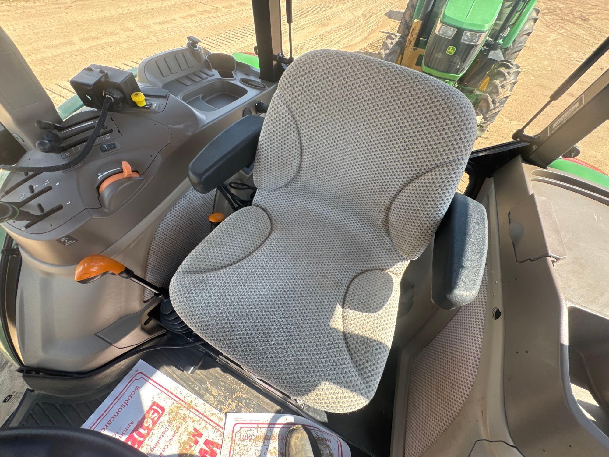 John Deere 5100E