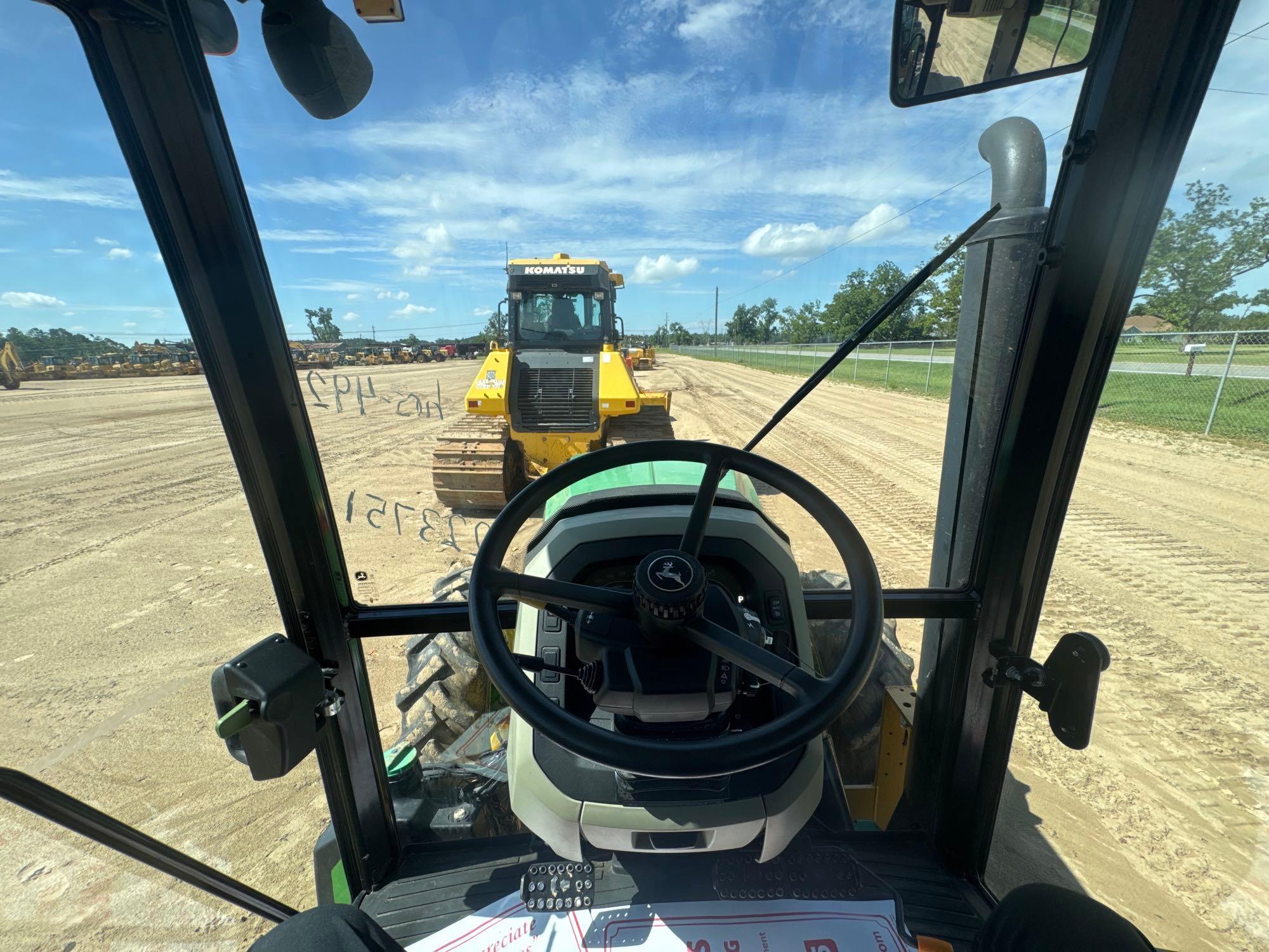John Deere 5100E