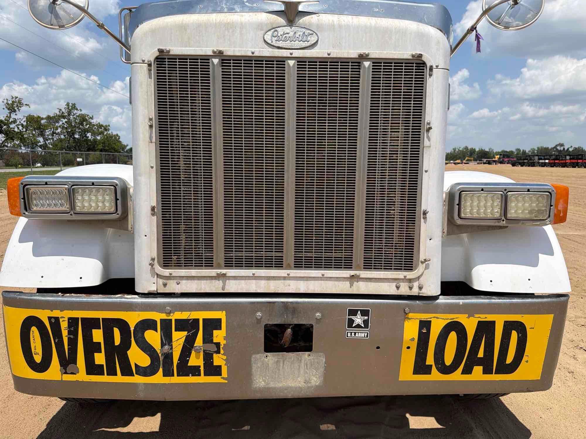 2001 Peterbilt 379