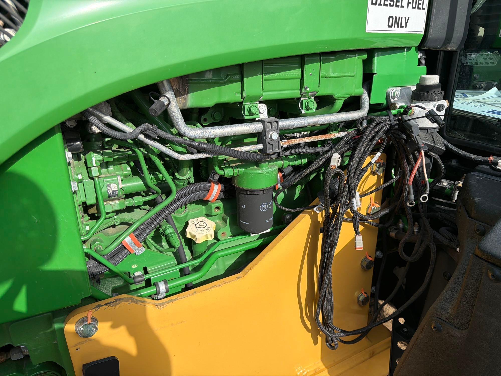 John Deere 5100E