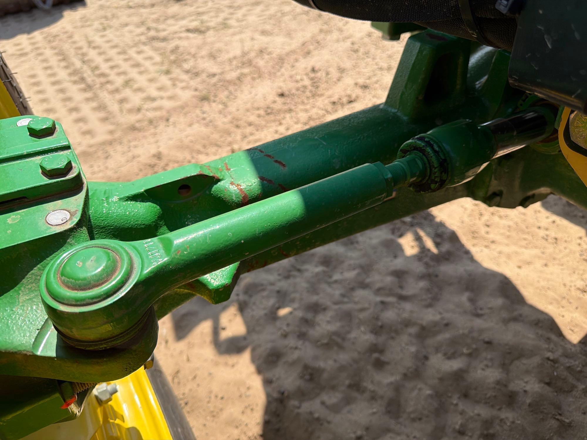 John Deere 5100E