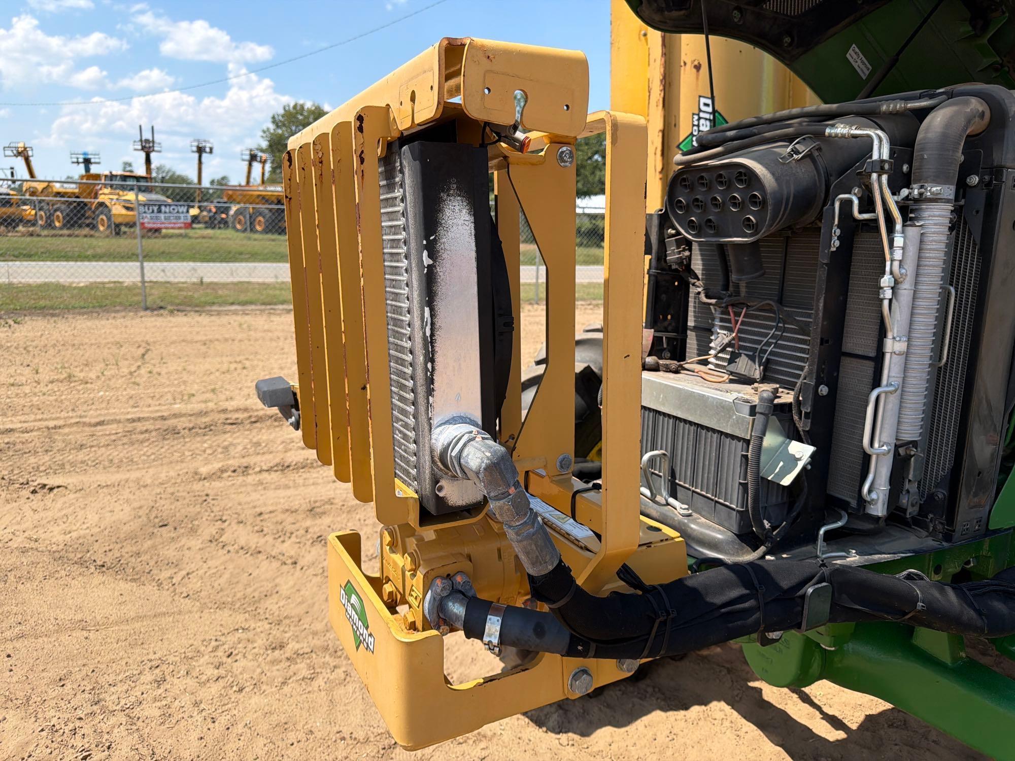 John Deere 5100E
