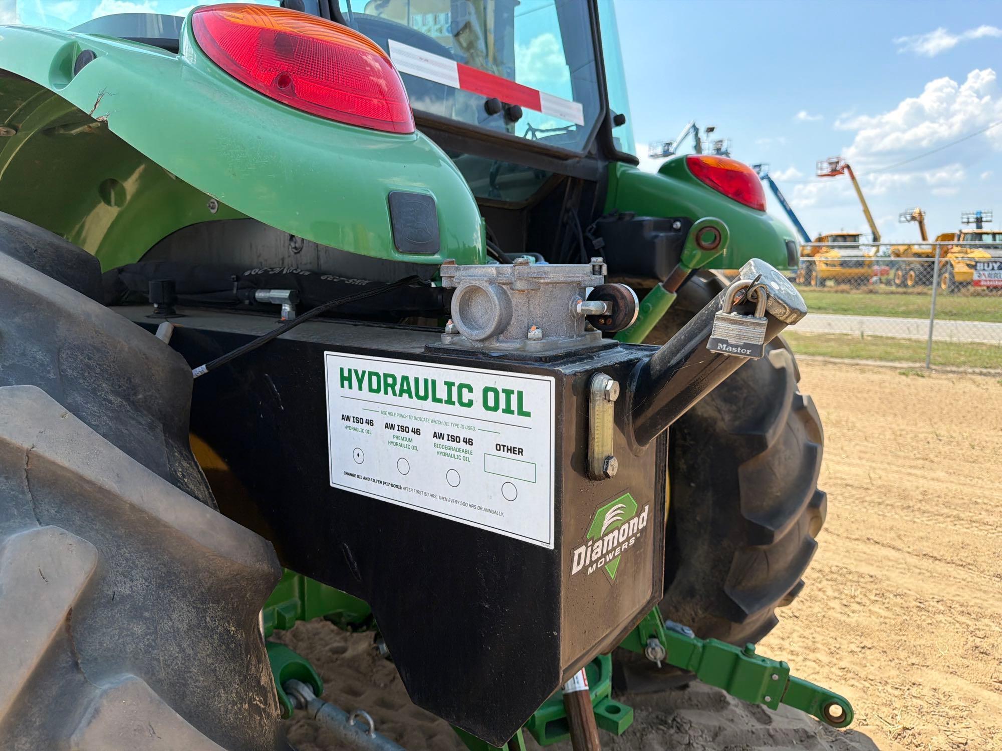 John Deere 5100E