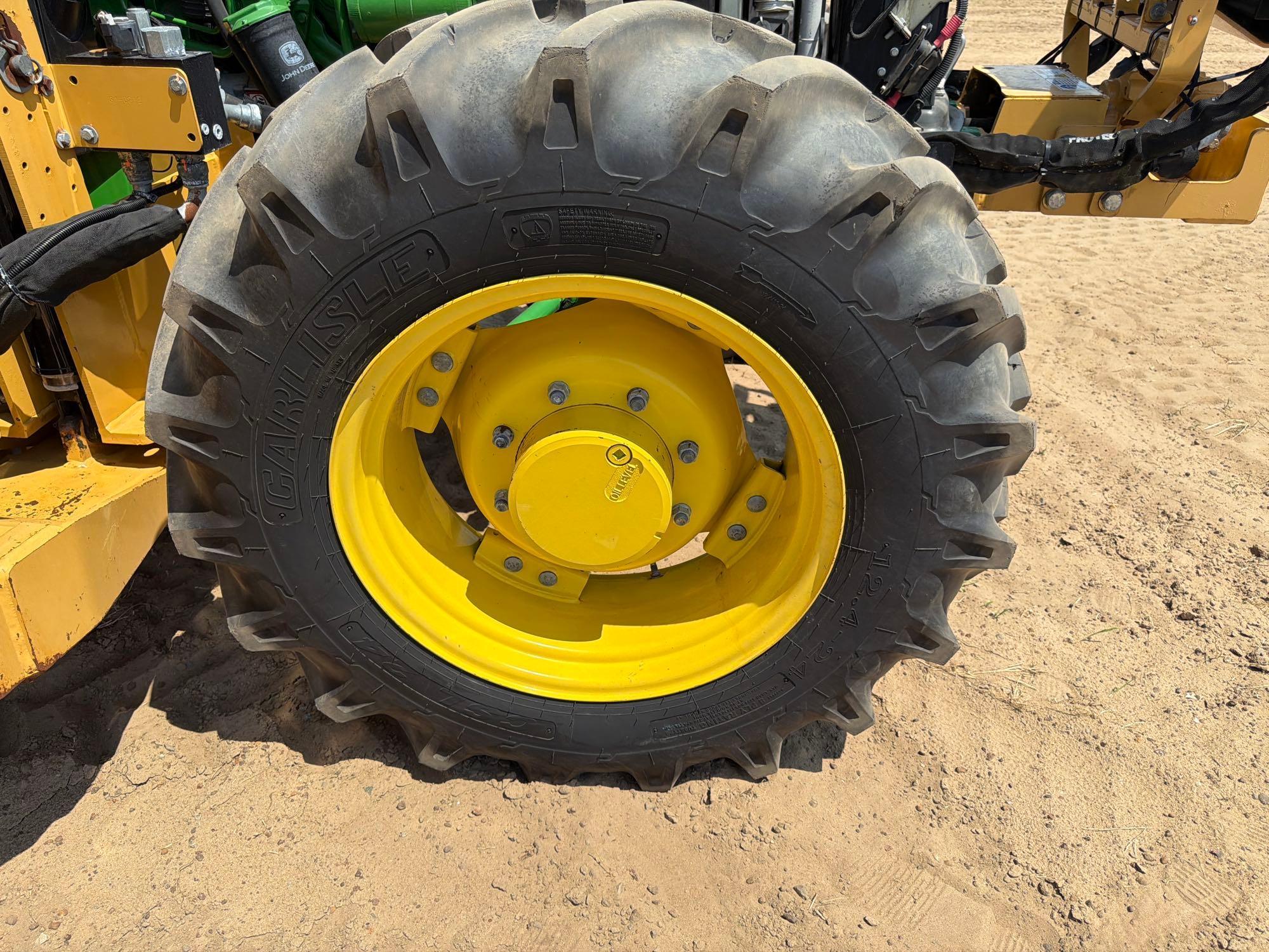 John Deere 5100E