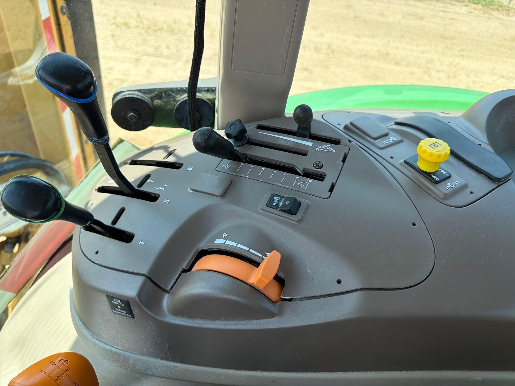 John Deere 5100E