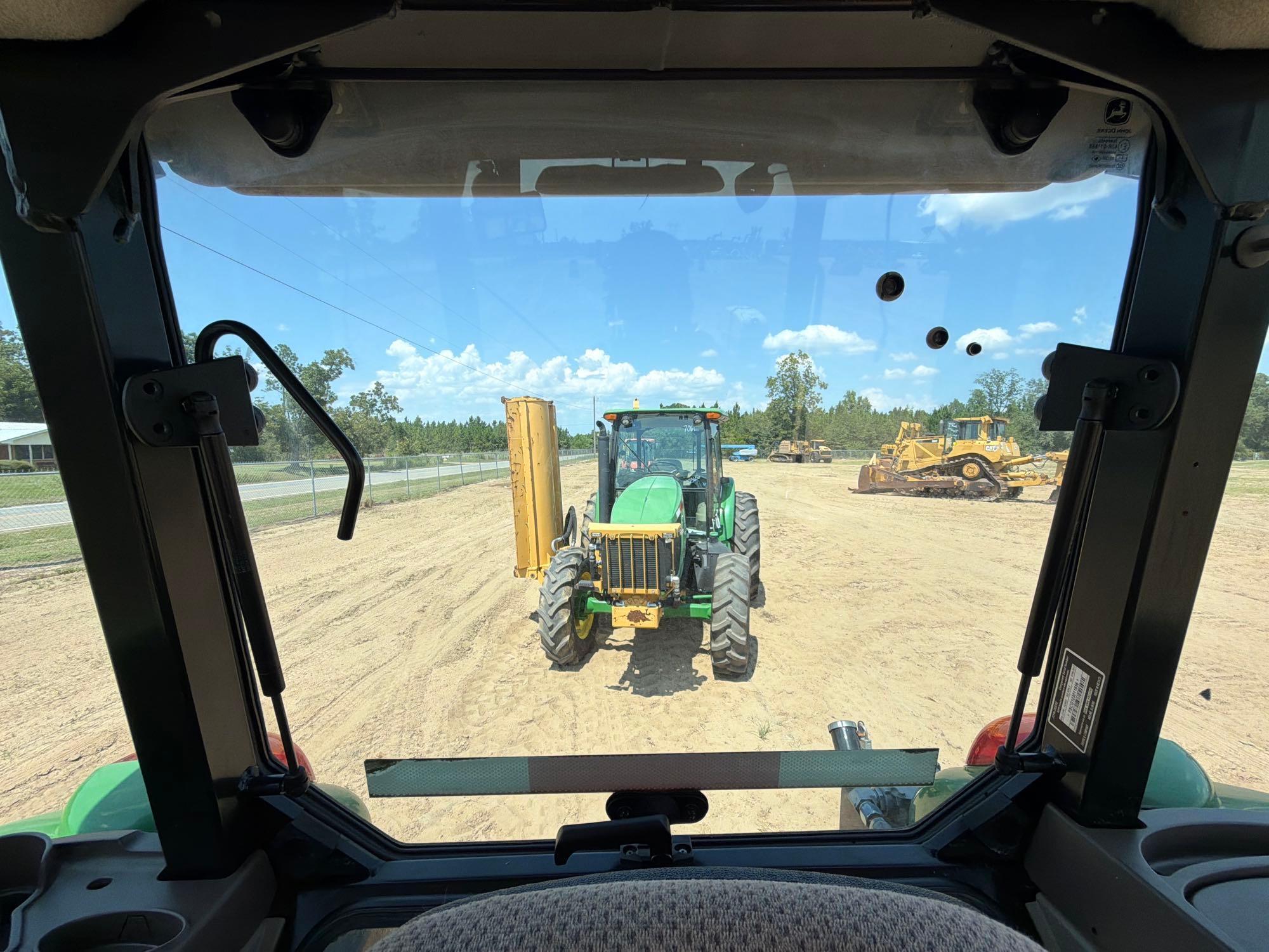 John Deere 5100E