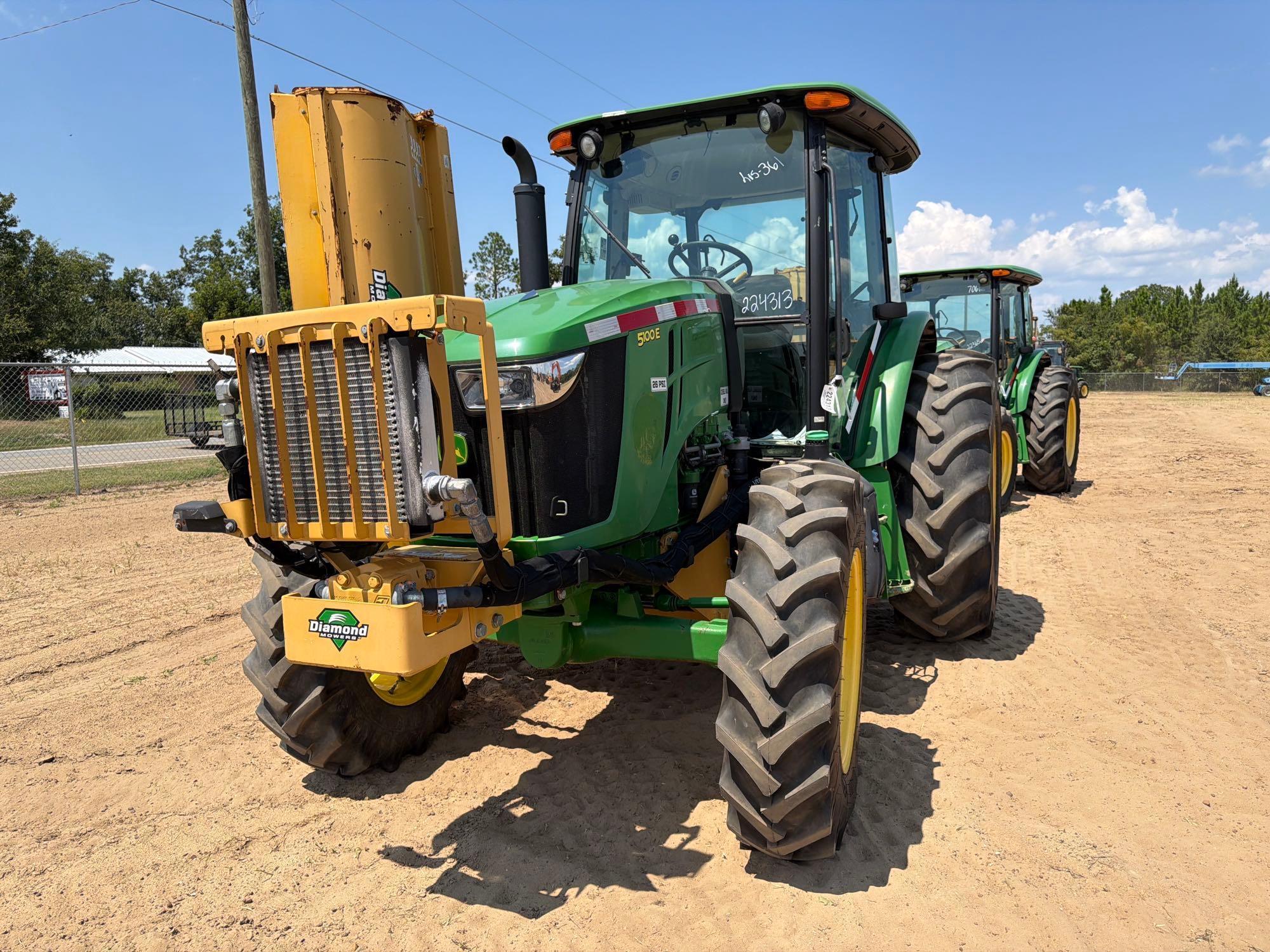 John Deere 5100E