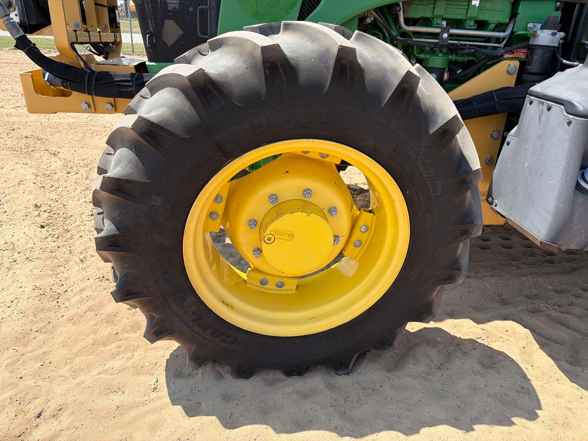 John Deere 5100E