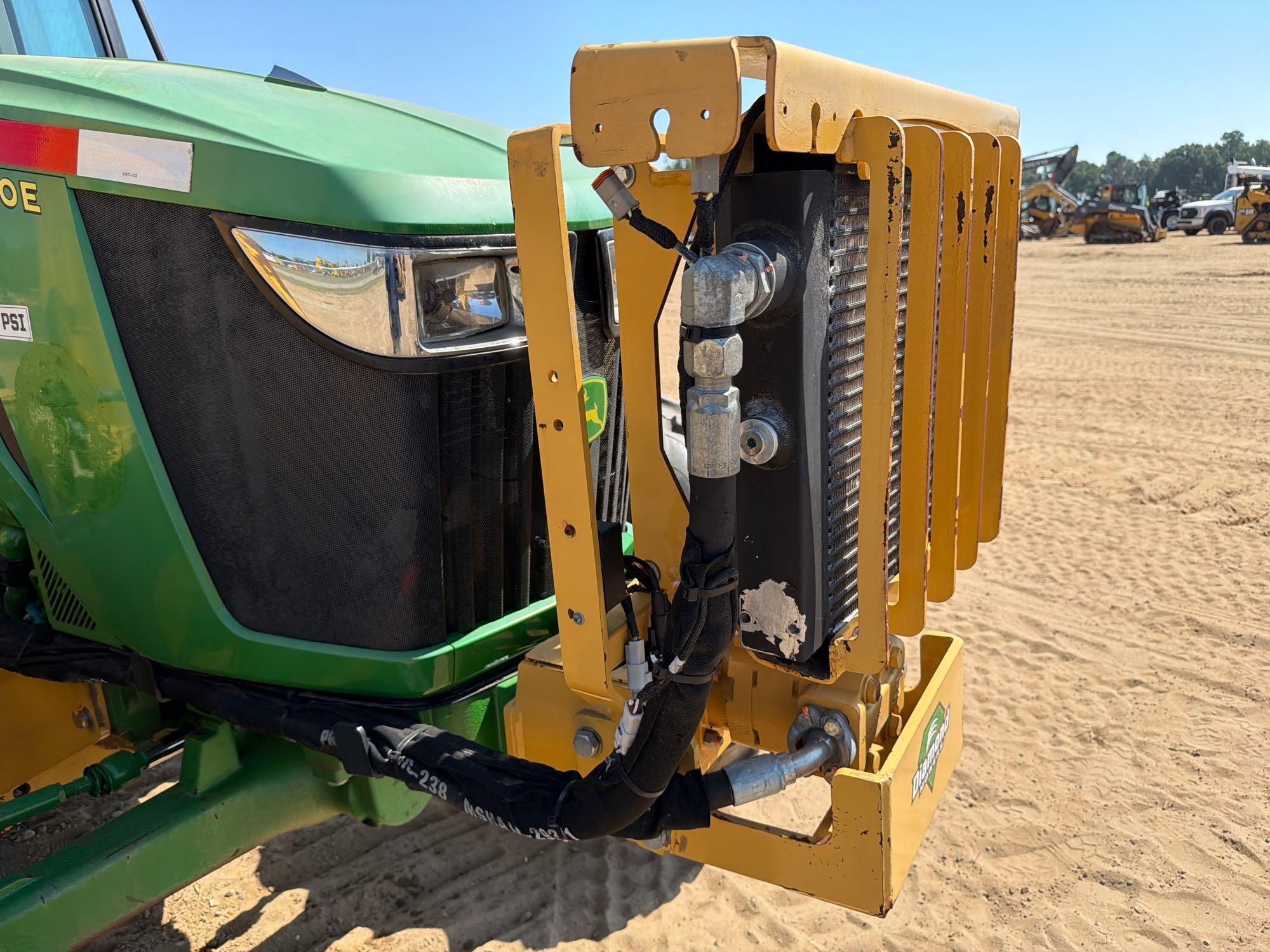 John Deere 5100E