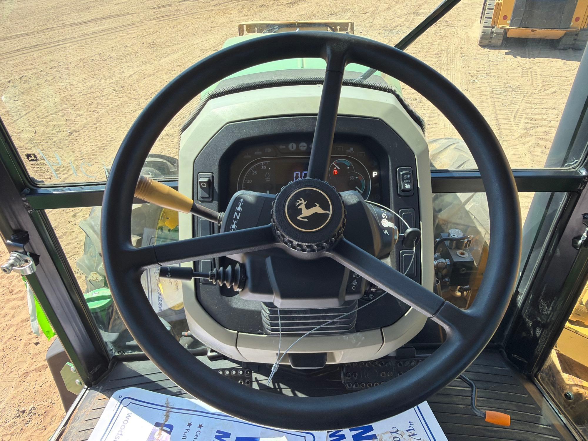 John Deere 5100E
