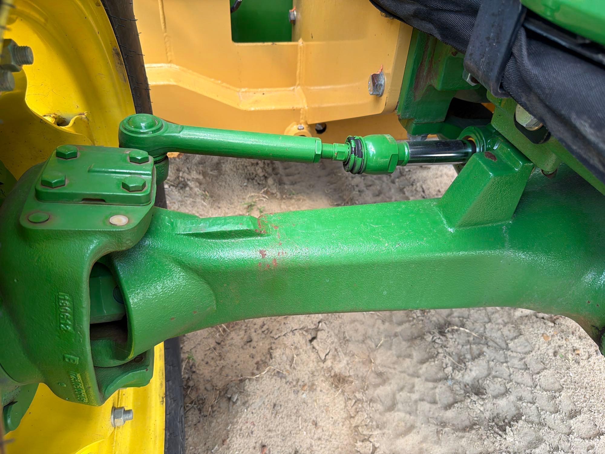 John Deere 5100E
