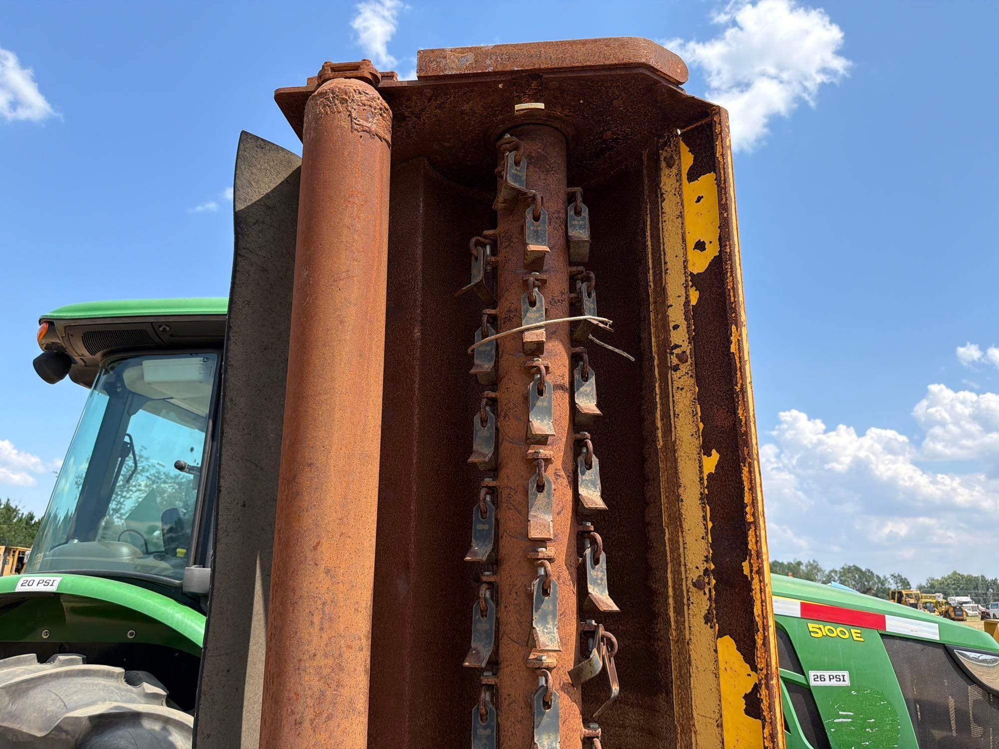 John Deere 5100E