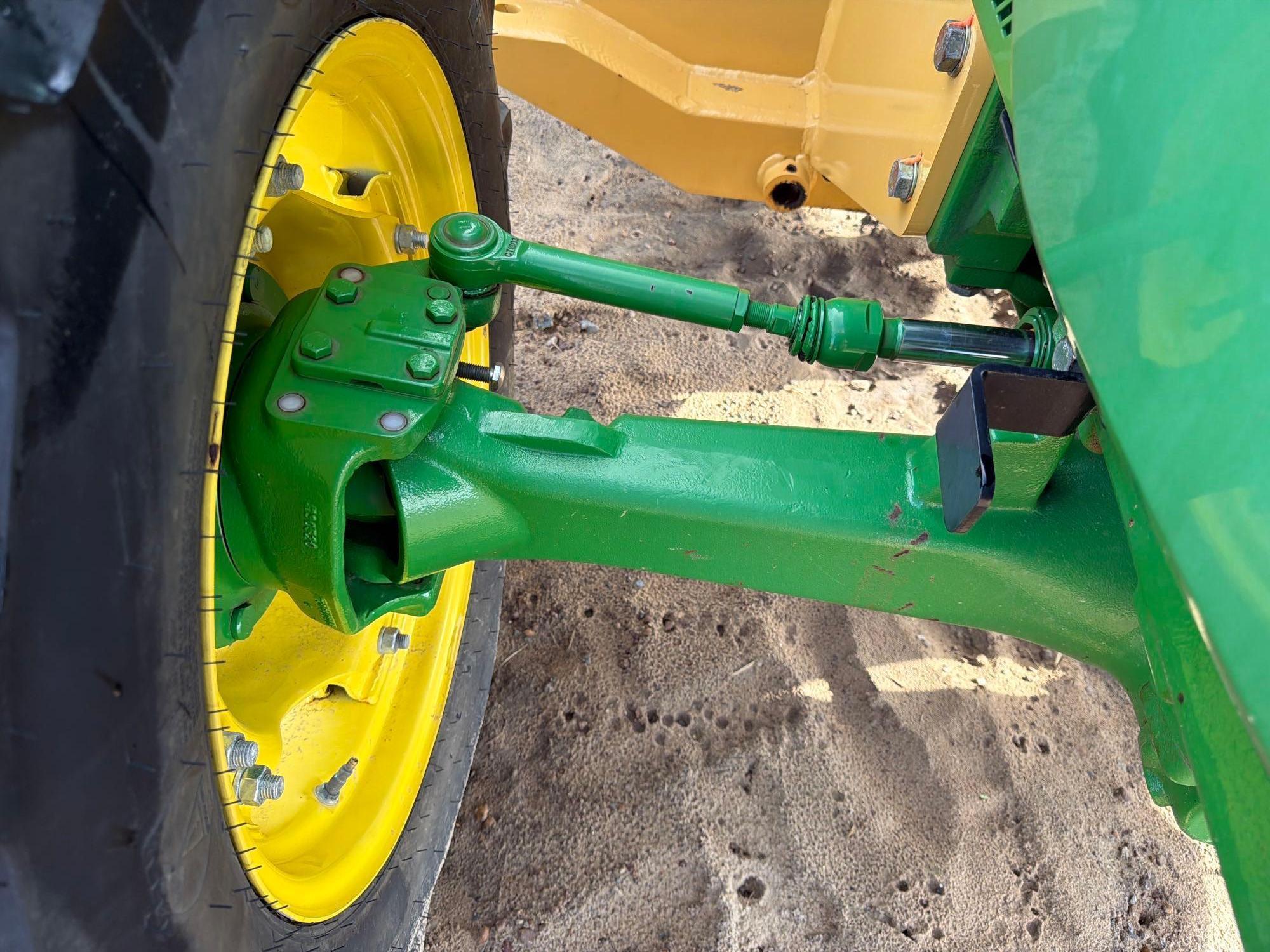 John Deere 5100E