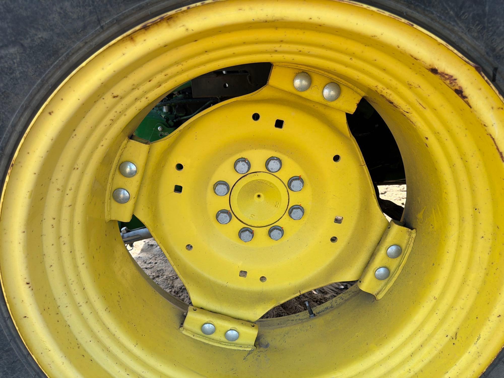 John Deere 5100E