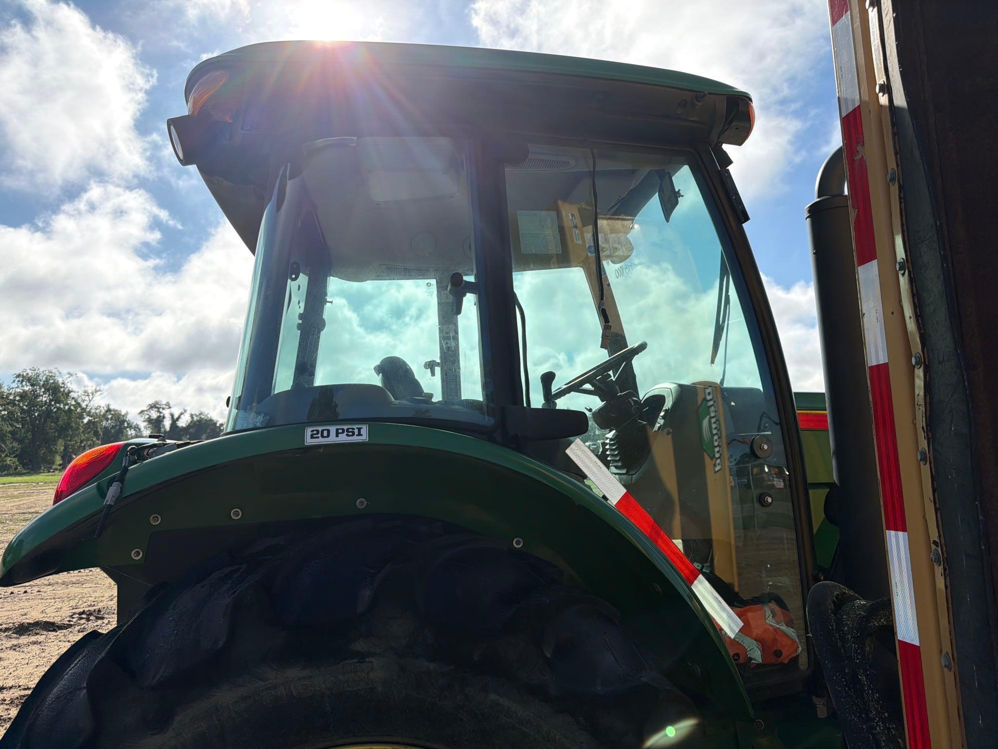 John Deere 5100E