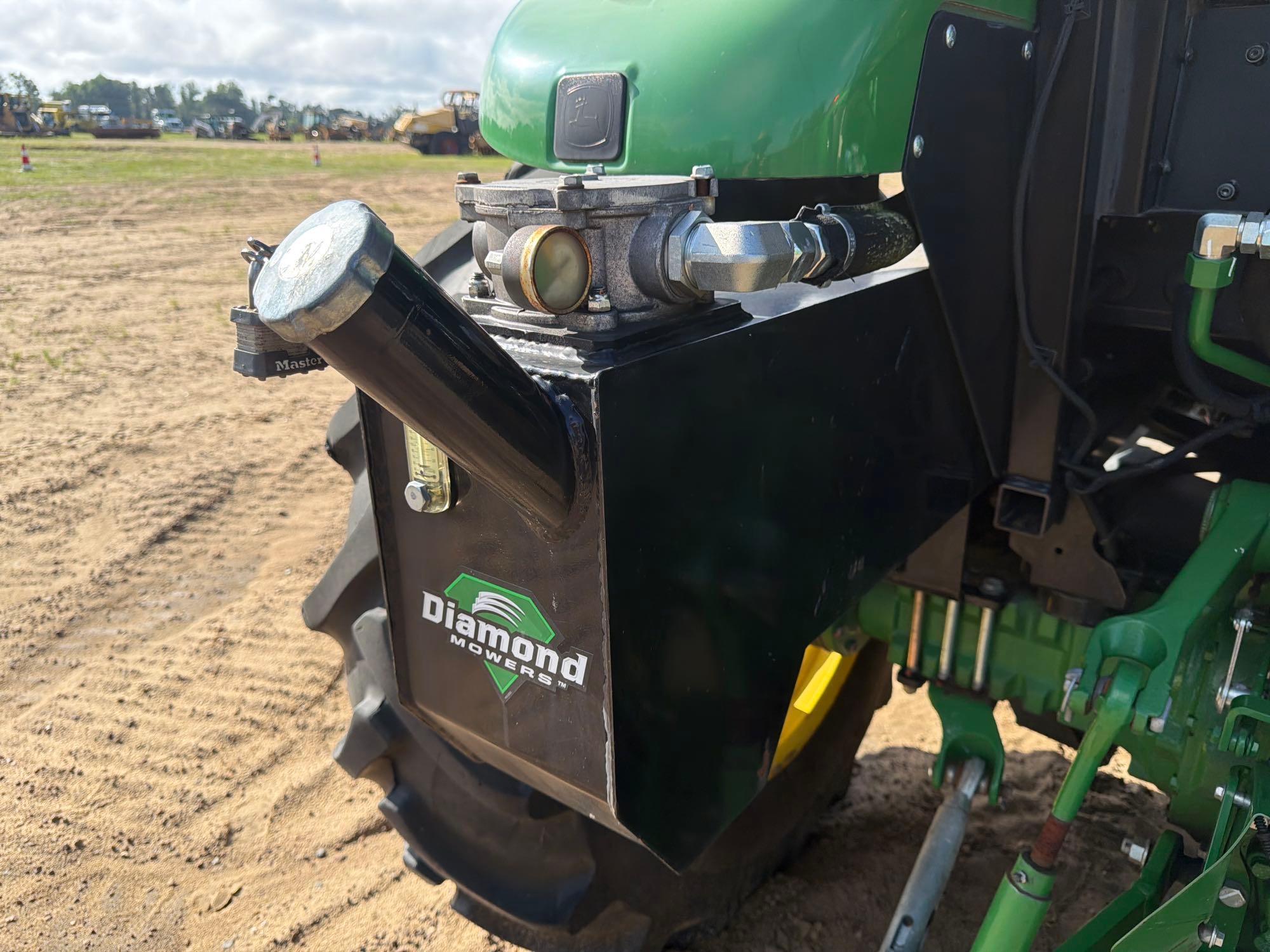 John Deere 5100E