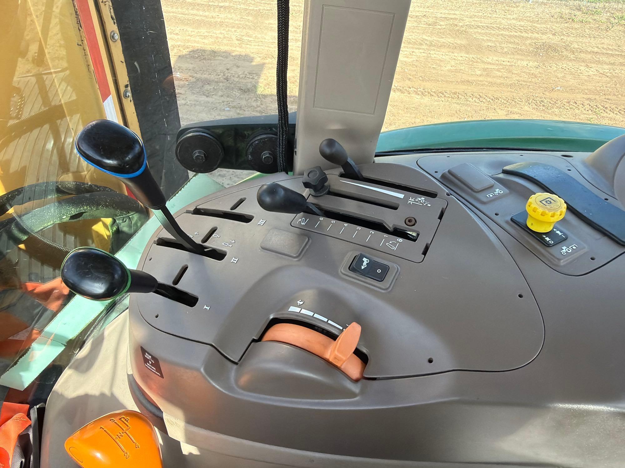 John Deere 5100E