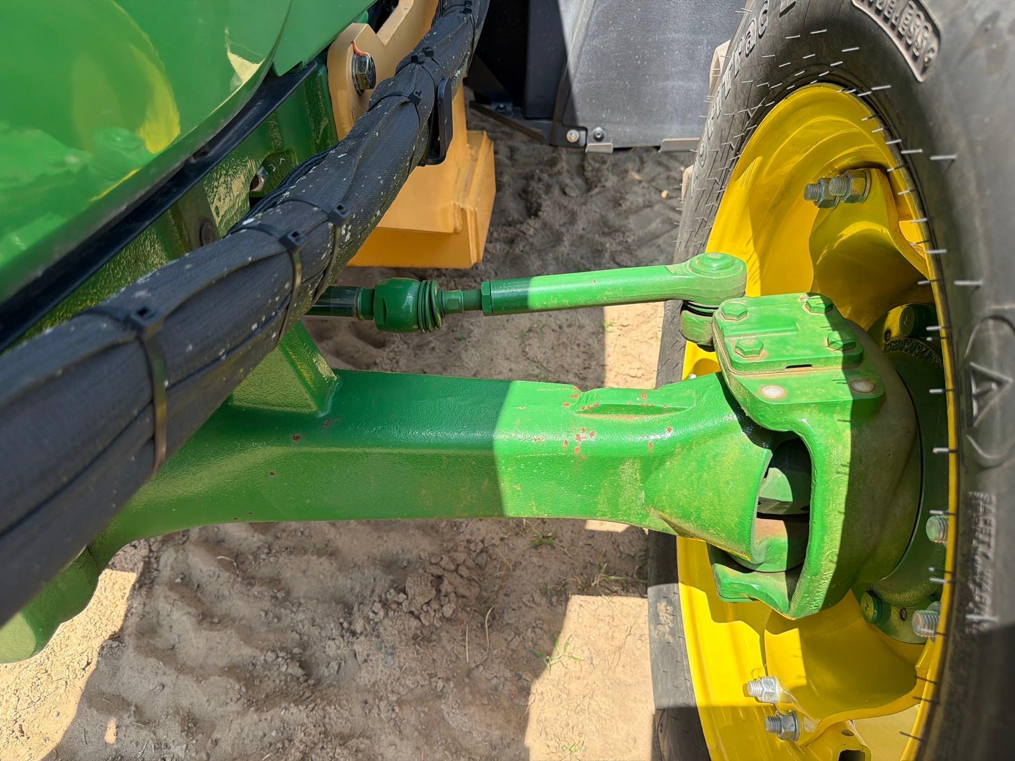 John Deere 5100E