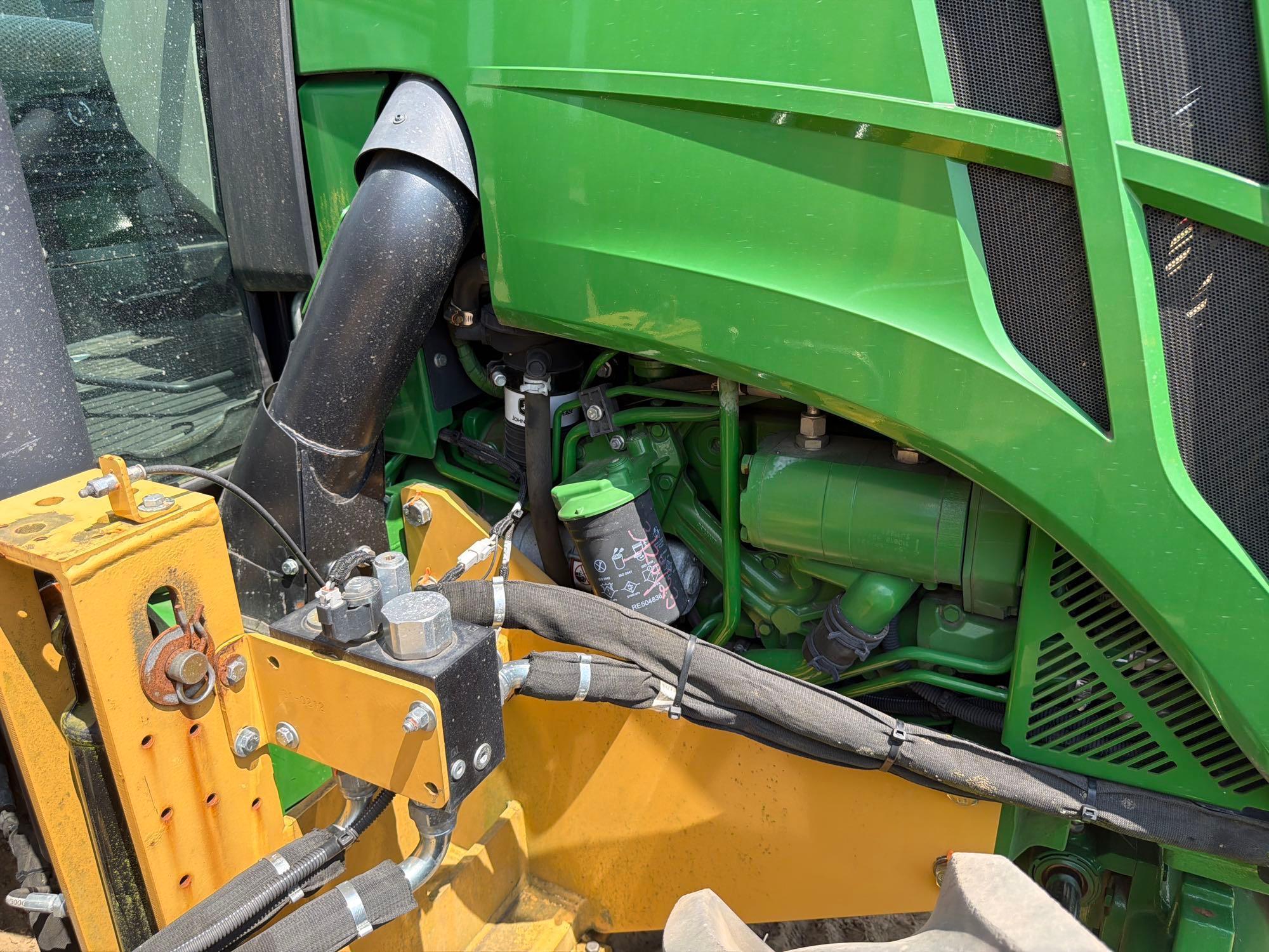 John Deere 5100E
