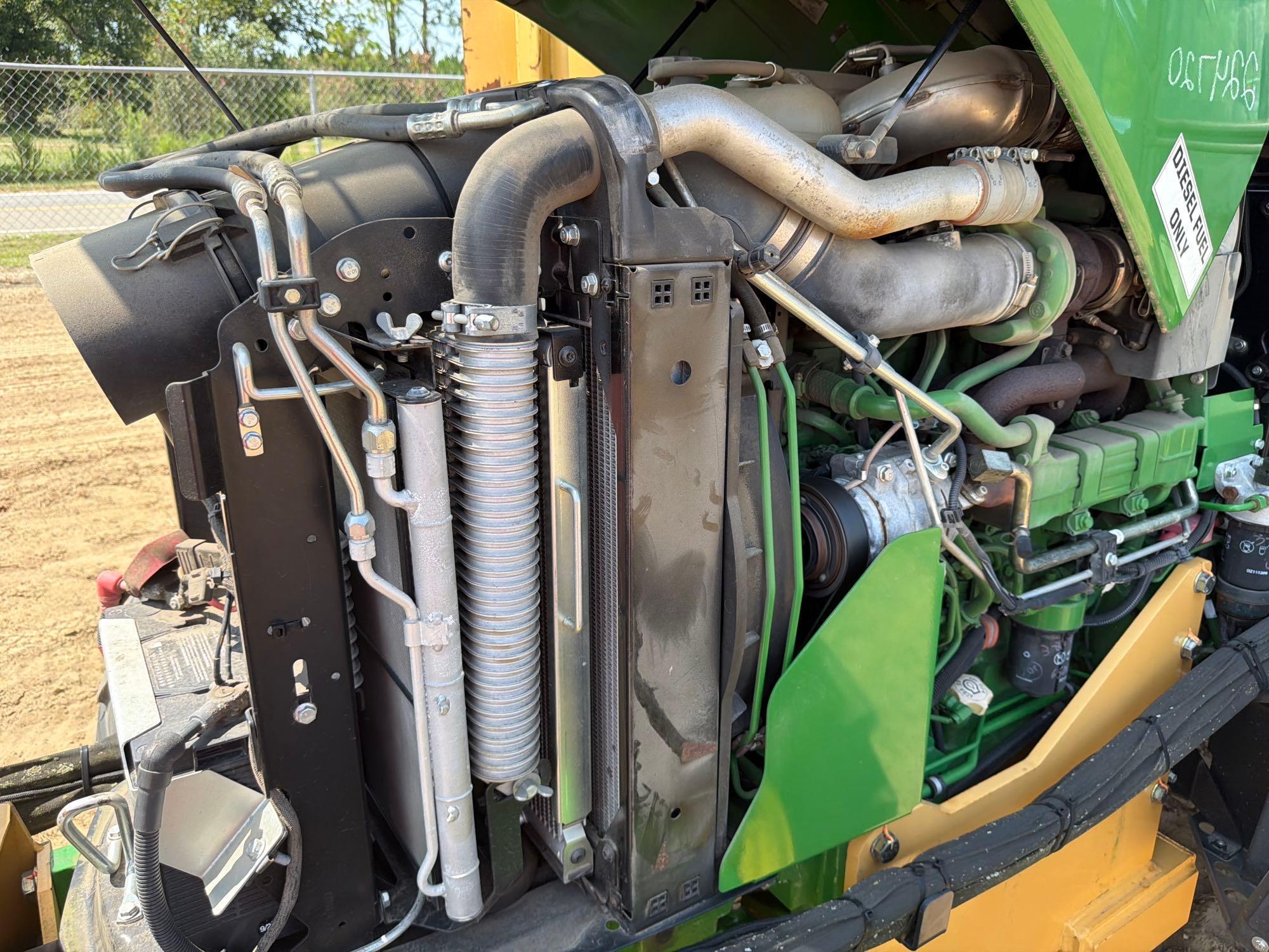 John Deere 5100E