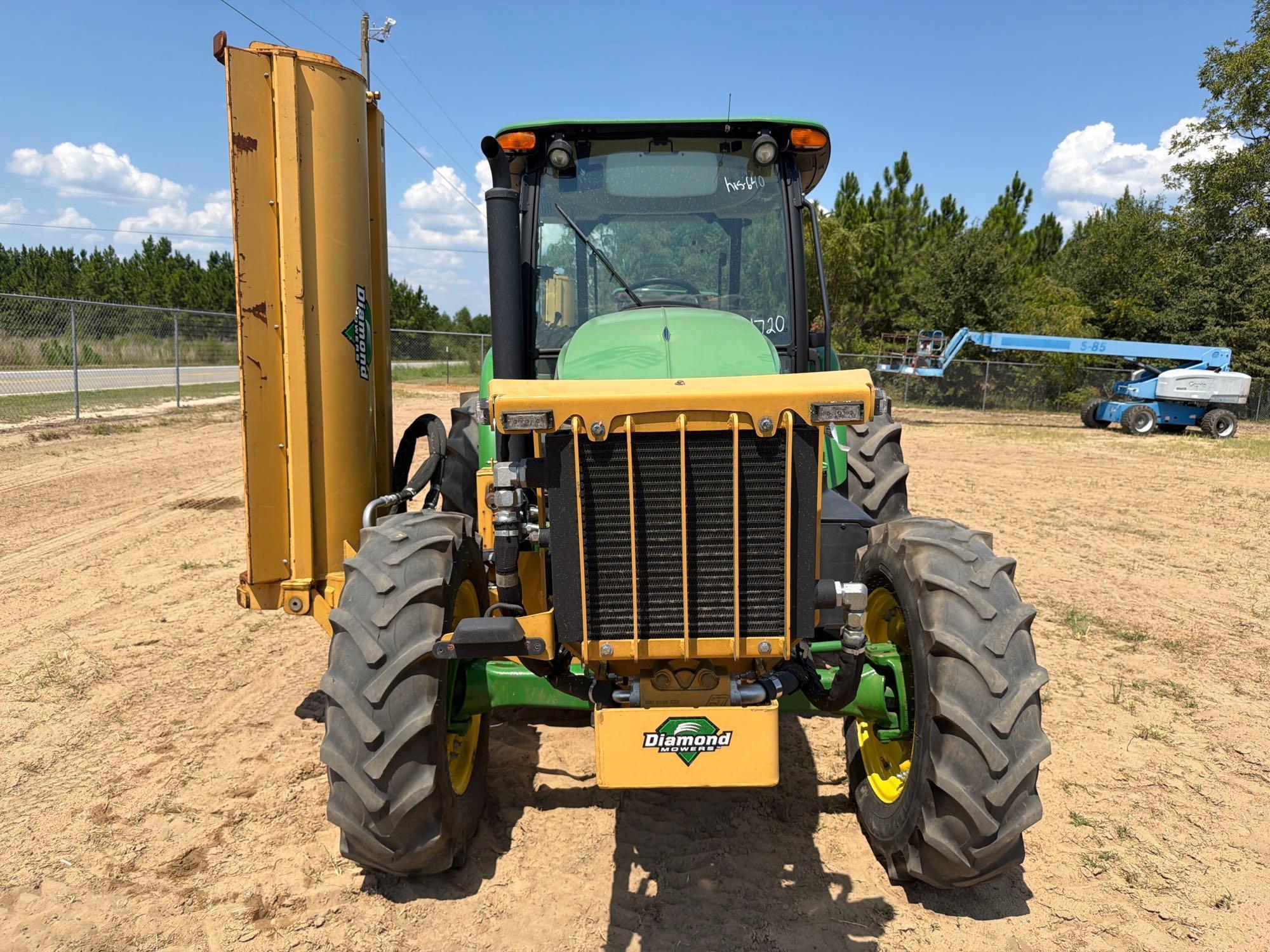 John Deere 5100E