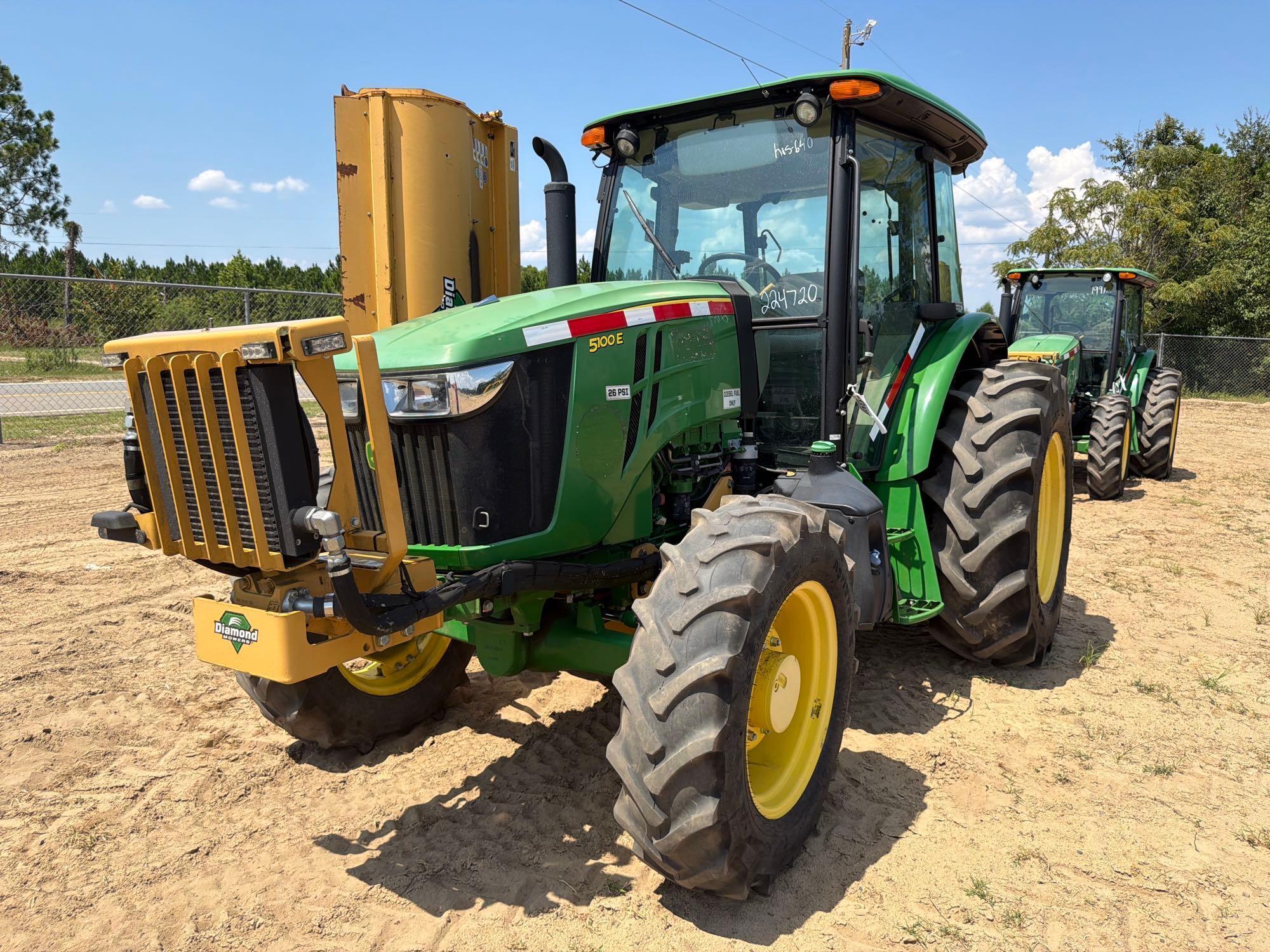 John Deere 5100E