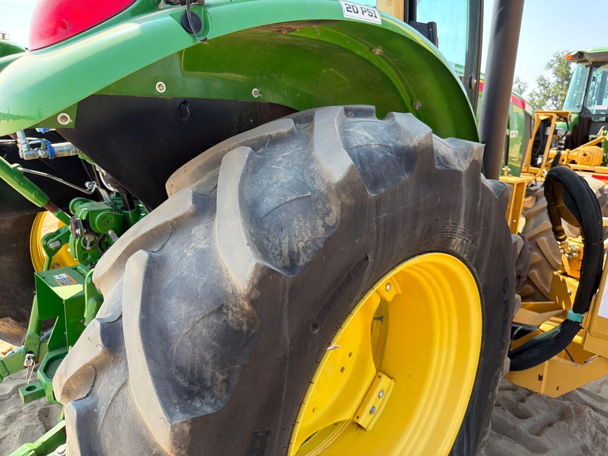 John Deere 5100E