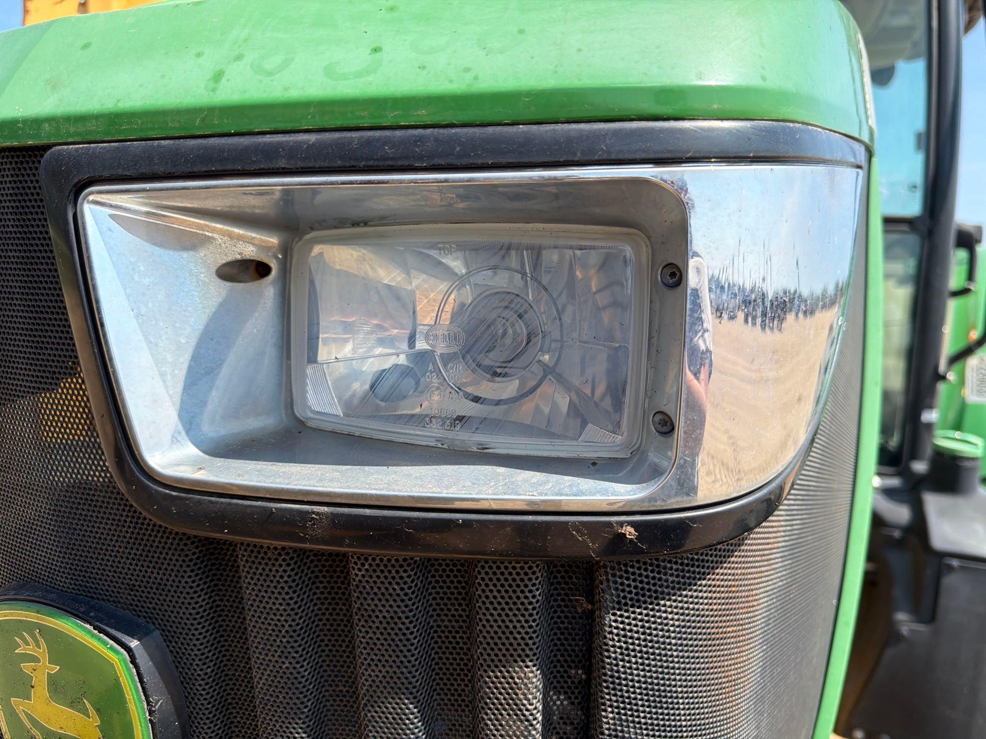 John Deere 5100E